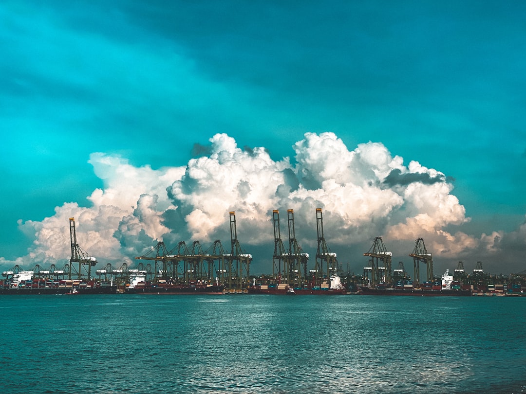 Natural Hydrogen Exploration and E-Methanol: No Direct Regulatory Link Yet